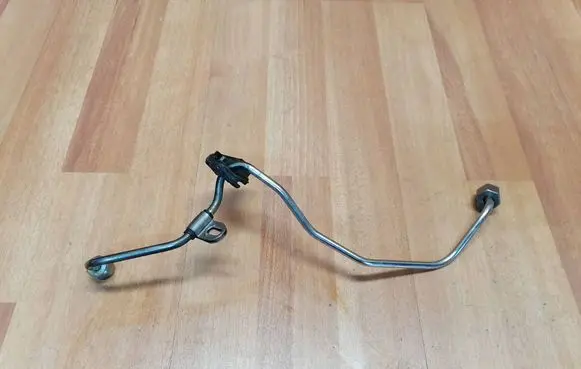 Renault Espace V (RFC) Fuel injector supply line/pipe 166840266R 166846853R 166845492R