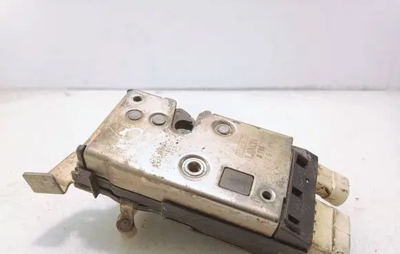 Lancia Dedra Front door lock B796 2909