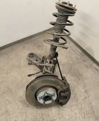 Toyota Avensis T270 Front wheel hub spindle knuckle 