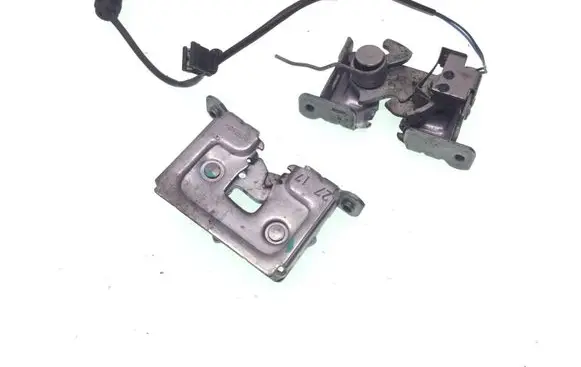 BMW X6 F16 Engine bonnet/hood lock/catch