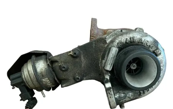 Opel Insignia A Turbo 55570748 MCV02090 7B61371