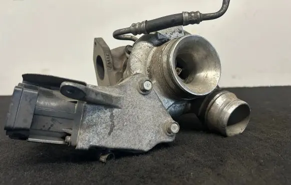 BMW 5 E60 E61 Turbo 7797781 491350530
