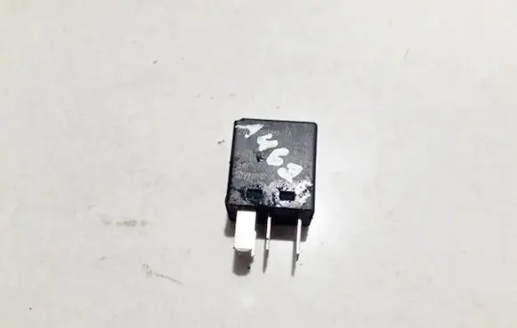 Ford Focus Other relay 2w9614b192ba a1301x17