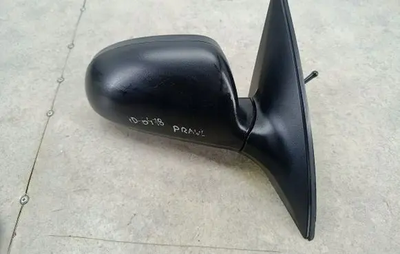 Hyundai i30 Front door electric wing mirror 