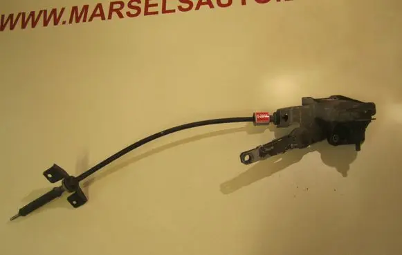 Audi 80 90 B3 Gear shift cable linkage 8A0309114A