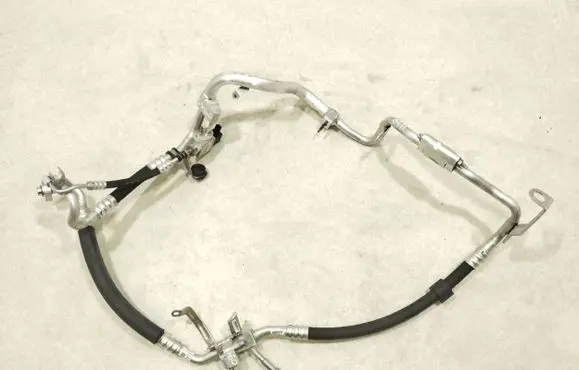 Mercedes-Benz EQB Air conditioning (A/C) pipe/hose A2438307800