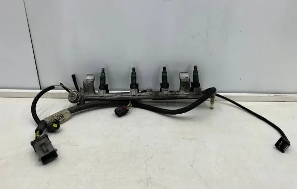 Ford Focus Fuel main line pipe 98AG-14A390-LB