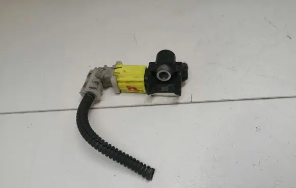 Mitsubishi ASX Airbag deployment crash/impact sensor 8651A165 0559 160120404
