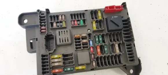 BMW X5 E70 Fuse box set 518954020a 693168703