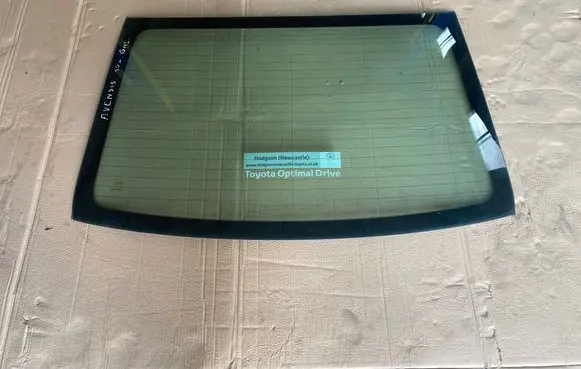 Toyota Avensis T270 Rear windscreen/windshield window 43R001583