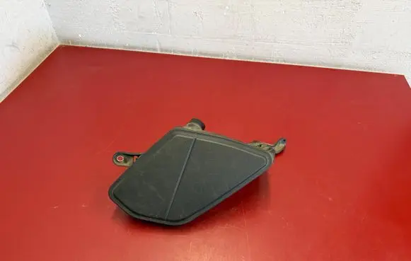 BMW X3 G01 Intake resonator 8635110 51863511002