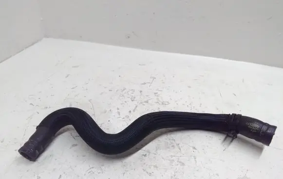 Volvo S80 Engine coolant pipe/hose
