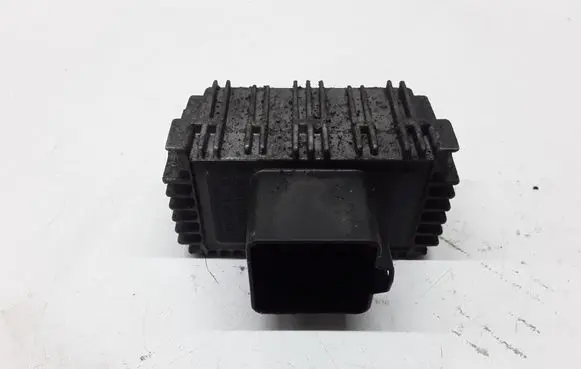 Opel Sintra Glow plug pre-heat relay 90508974