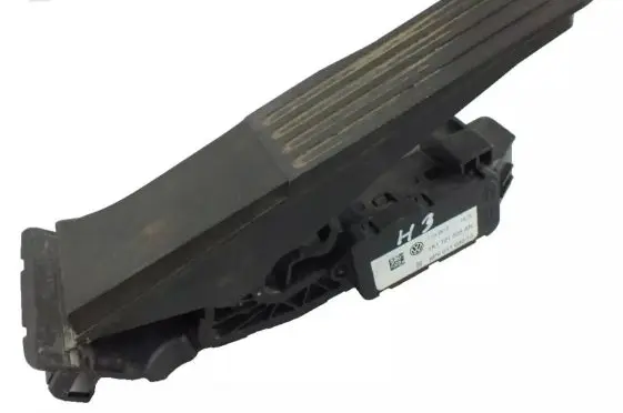 Volkswagen Scirocco Accelerator throttle pedal 1K1721503AN