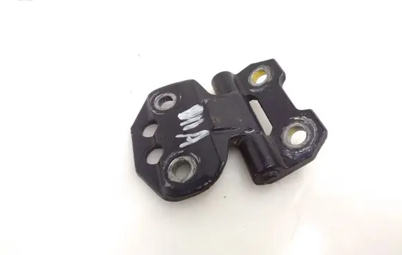 Mercedes-Benz E W124 Front door lower hinge 