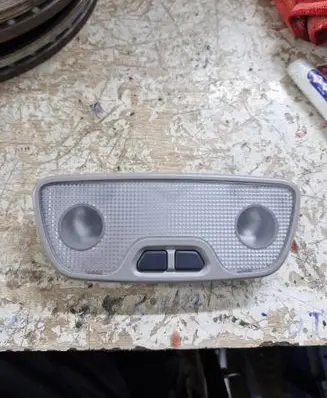Volvo S40 Rear seat light