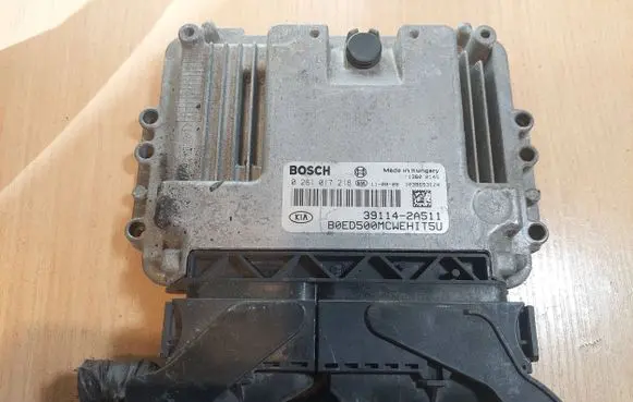 KIA Ceed Engine control unit/module ECU 0281017218 39114-2A511 1039S53124