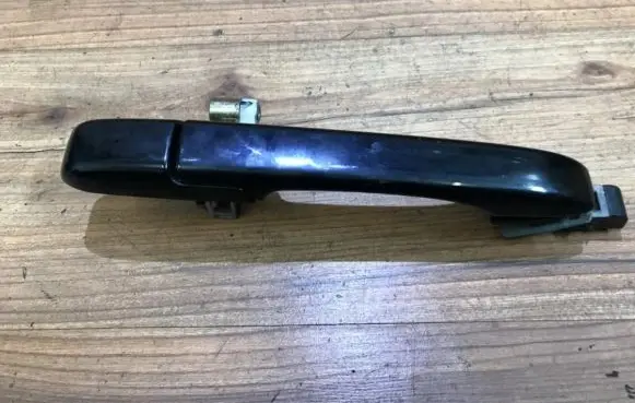 Honda CR-V Front door exterior handle