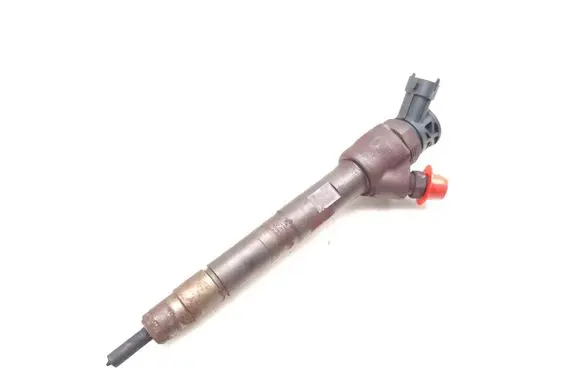 Fuel injector