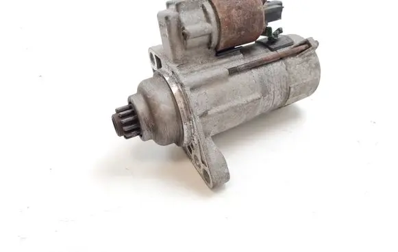 Volkswagen Golf VI Starter motor 02Z911023P