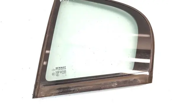 Renault Laguna III Rear vent window glass 43R001582