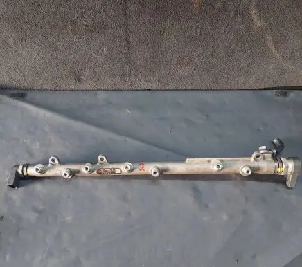 BMW 5 E60 E61 Fuel main line pipe 7795514 023198 0445216015