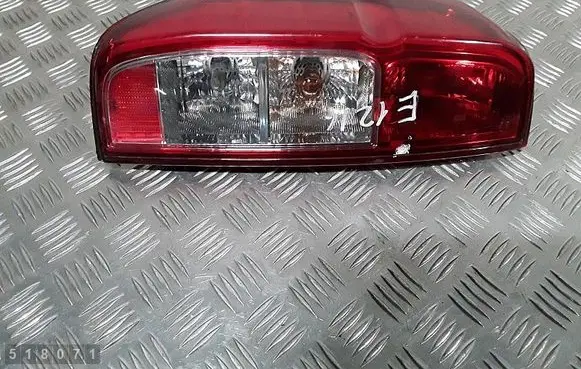 Nissan Navara Rear/tail lights 22016467