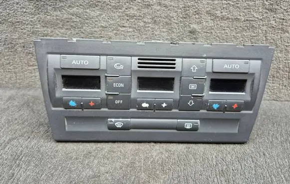 Audi A4 S4 B7 8E 8H Climate control unit 8E0820043AL