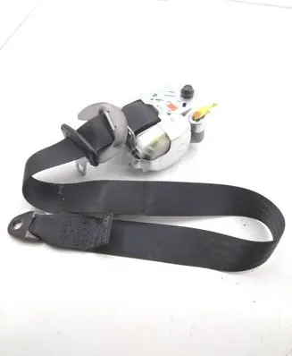 Hyundai i30 Front seatbelt 88810A6100 88820A6100