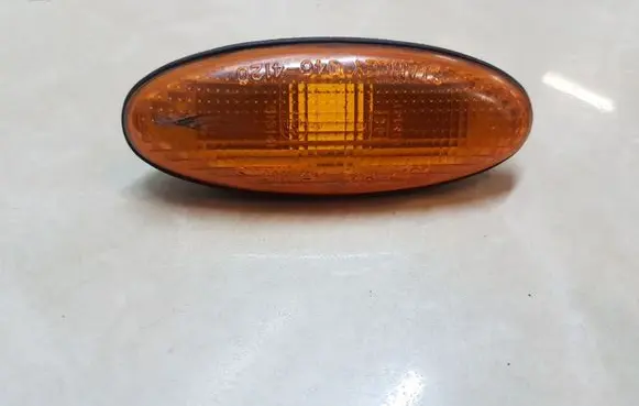 Mitsubishi Pajero Sport I Front fender indicator light 0464120