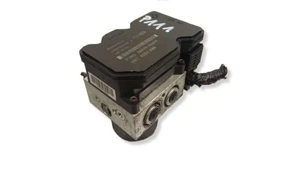 Hyundai Tucson JM Fuel injector 589202E010 B82AAA1A1027A22