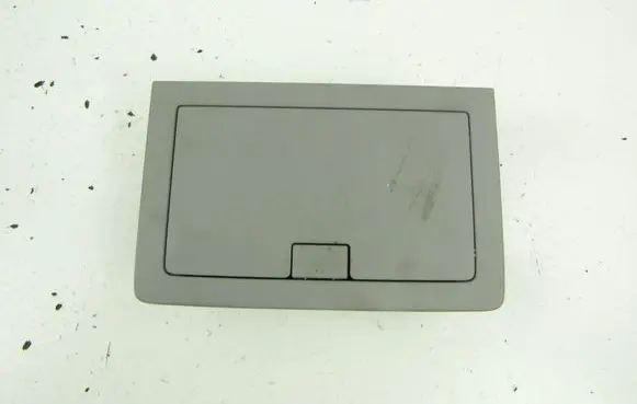 Opel Vectra C Glove box 13157639