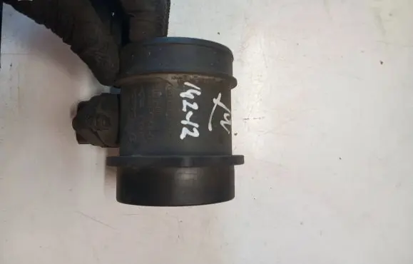 Volvo XC90 Mass air flow meter 8670115