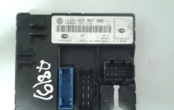 Audi A8 S8 D3 4E Comfort/convenience module 4E0907289 4E0910289A