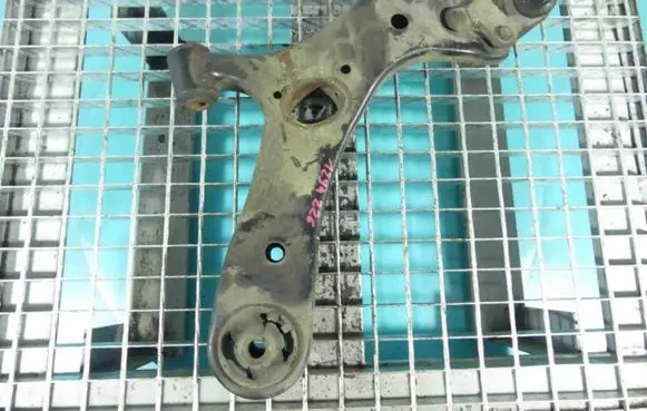 Toyota Avensis T270 Front control arm IMPRK1294226