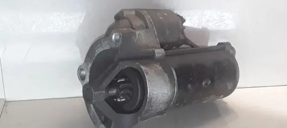 Peugeot 406 Starter motor D7R26 8E00221NGB