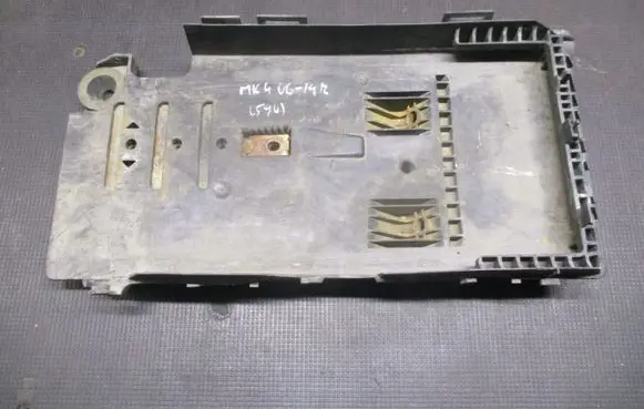 Ford Mondeo MK IV Battery box tray 6G9110723A