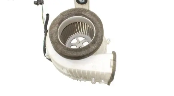 Toyota Auris E180 Hybrid/electric vehicle battery fan G923012010