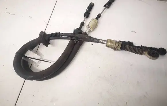 Mercedes-Benz A W169 Gear shift cable linkage 