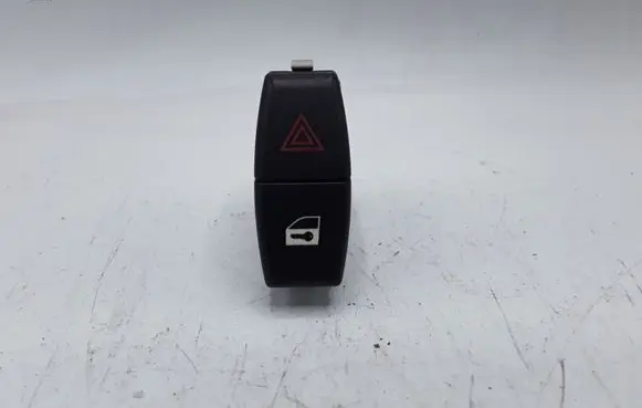 BMW X3 E83 Hazard light switch 6131691950604