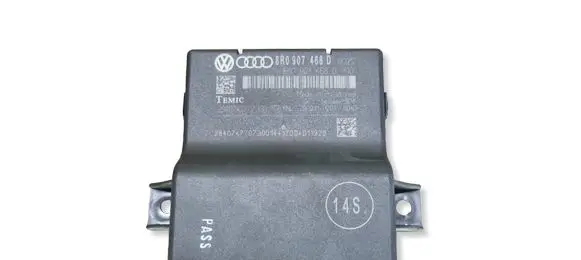Audi S5 Gateway control module 8R0907468D 47707300