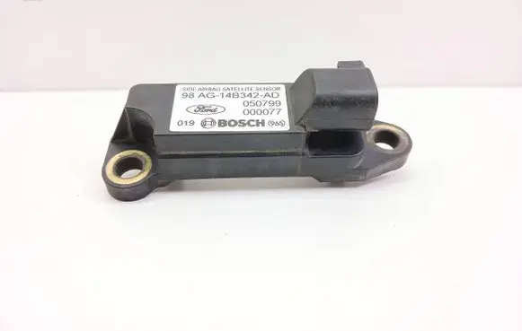 Ford Focus Airbag deployment crash/impact sensor 98AG14B342AD 050799 000077