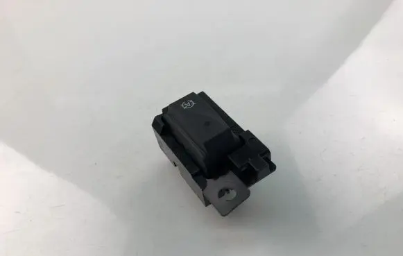 Dacia Sandero Other switches/knobs/shifts 251560996R