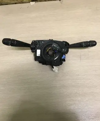 Citroen C4 Cactus Wiper turn signal indicator stalk/switch 98262685ZD