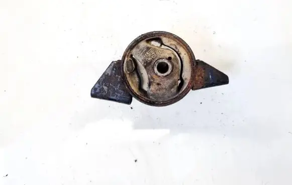 Nissan Almera Engine mount bracket 1132159y00