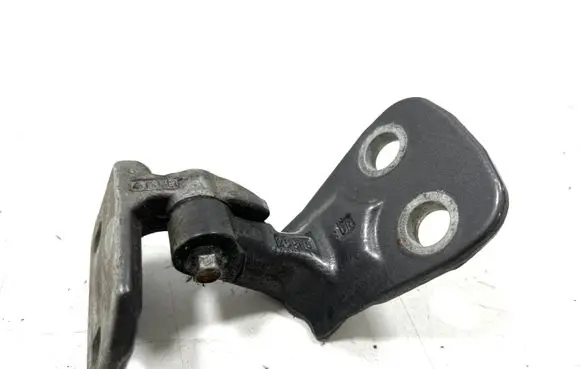 Land Rover Range Rover Sport L320 Rear door upper hinge BDB780042
