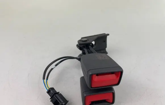 Audi Q4 e-tron Middle seatbelt buckle (rear) 11A857739
