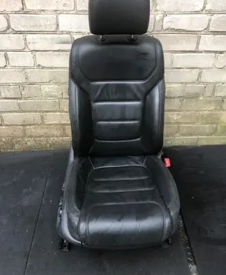 Volkswagen Touareg II Front passenger seat