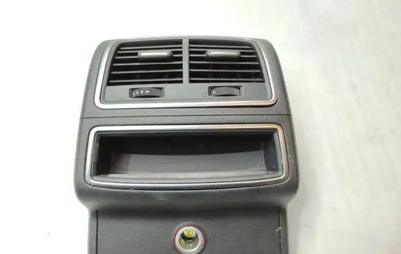 Audi A6 S6 C7 4G Rear air vent grill 4G0863300 4G0812203