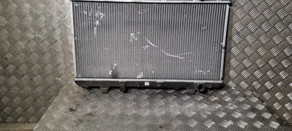 Honda CR-V Coolant radiator